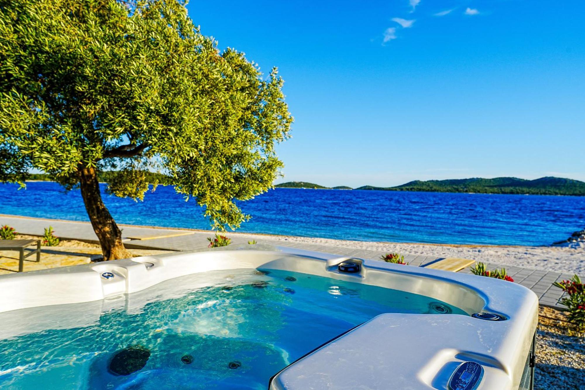 Buqez Eco Resort - Beach Villa 28 - Directly By Beach Drage Exterior foto